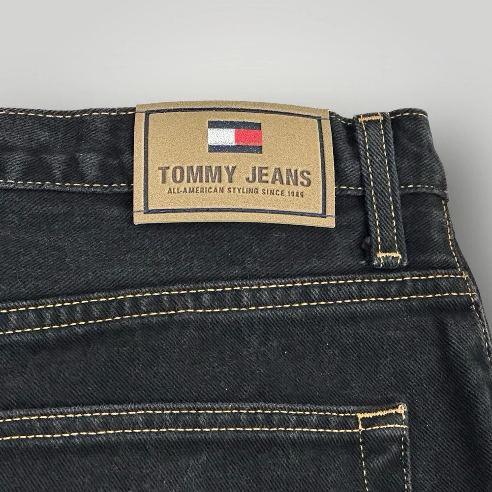 VTG 2002 Tommy Hilfiger Jeans Mens 40x32 Black Tommy Jeans Straight Leg BaggyY2K